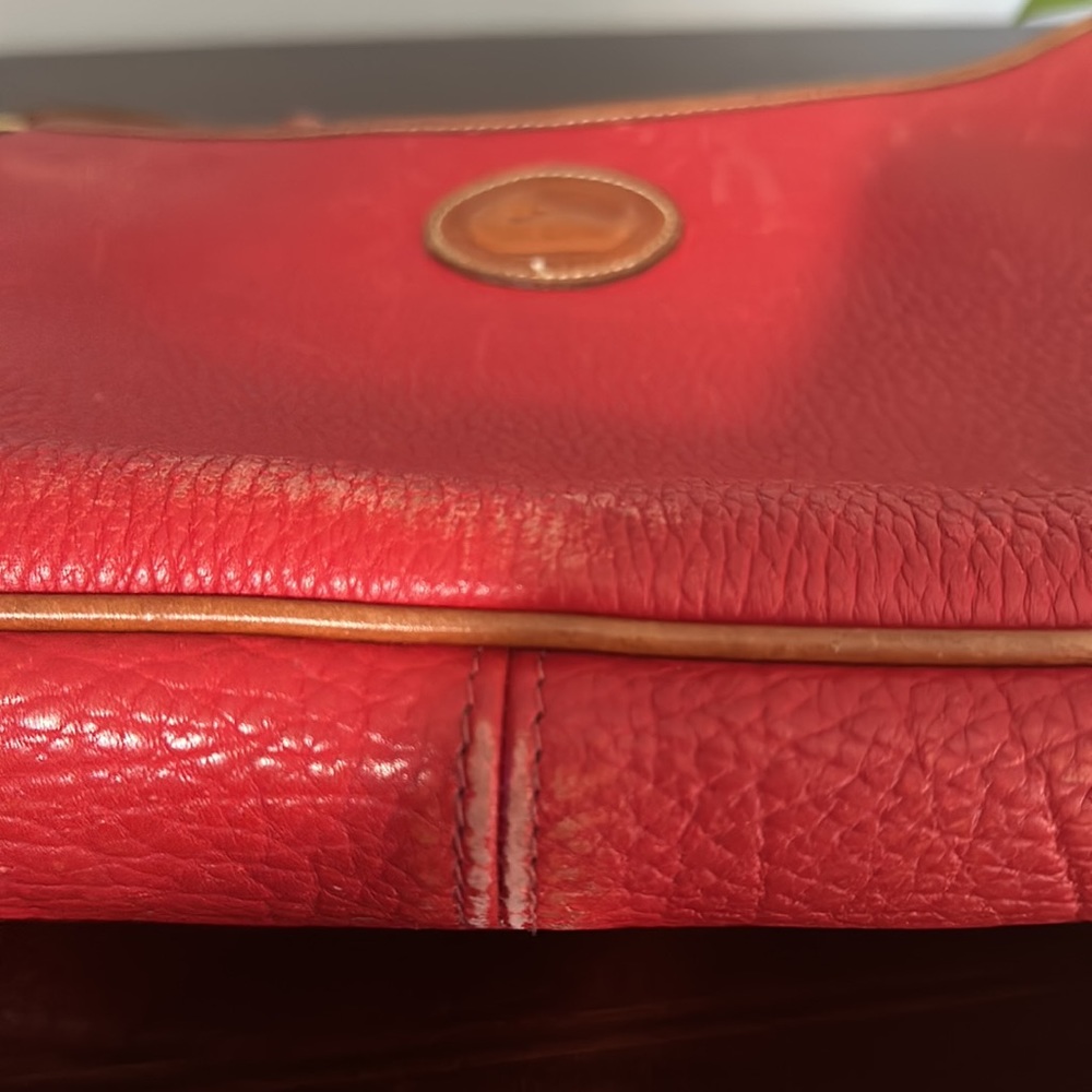 Vintage Dooney & Bourke red purse! - Picture 8 of 15